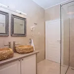 Villa Porto Mimice, 40sqm Heated Private Pool, 4 Bedrooms, Sauna, Gym, Billiard Mimice