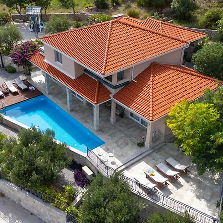 Villa Porto Mimice, 40sqm Heated Private Pool, 4 Bedrooms, Sauna, Gym, Billiard *