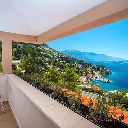 Porto Mimice, 40sqm Heated Private Pool, 4 Bedrooms, Sauna, Gym, Billiard